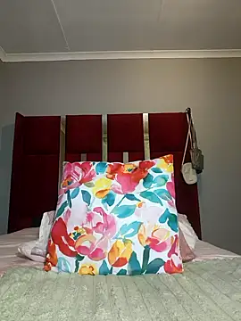 HoneyDropsX online show from 10-02-25, 12:06