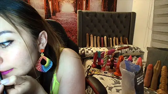 sofia23dirty online show from 03-19-26, 10:47