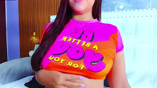 IrresistibleMilf online show from 02-07-25, 12:50