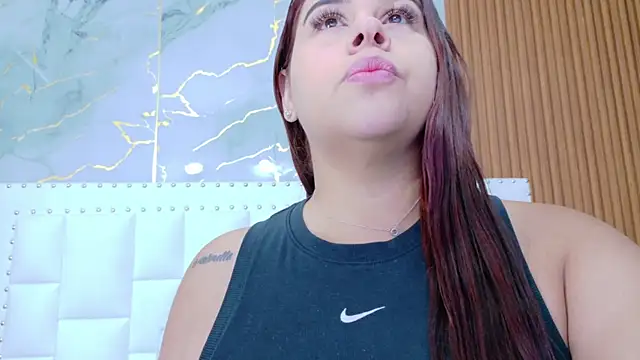 IrresistibleMilf online show from 10-17-25, 12:19