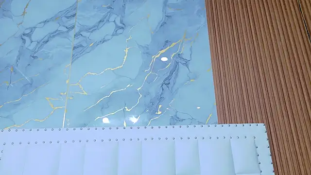 IrresistibleMilf online show from 11-10-25, 12:15