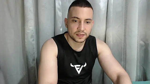 Armando 2002 online show from 05-19-26, 03:02