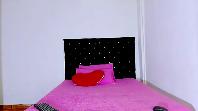 valen colombian69 online show from 02-08-25, 04:14