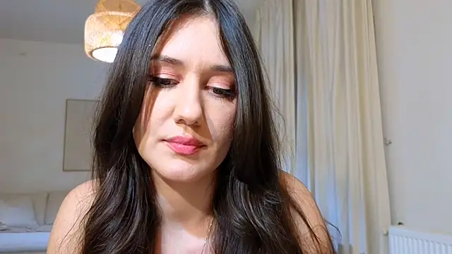 diamond desiree online show from 02-04-25, 01:45