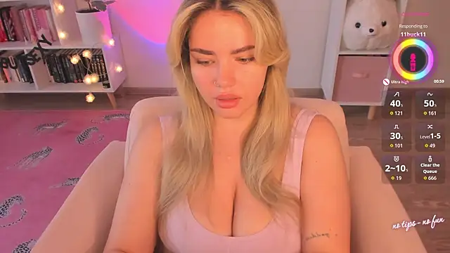 Snapshot of pussy-kattt chatting on 10-01-25, 05:35 pussy-kattt online show from 10-01-25, 05:35