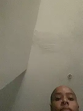 Snapshot of CutieFrmthehood chatting on 09-28-25, 06:02 CutieFrmthehood online show from 09-28-25, 06:02