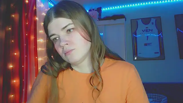 Snapshot of Klementa chatting on 02-16-26, 06:26 Klementa online show from 02-16-26, 06:26