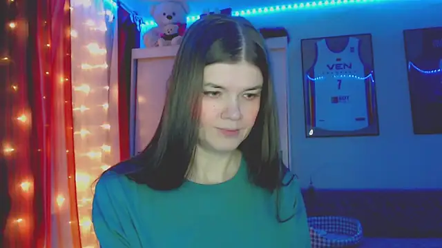 Snapshot of Klementa chatting on 02-27-26, 07:58 Klementa online show from 02-27-26, 07:58