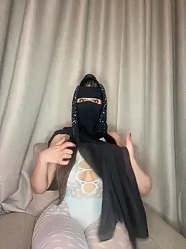 Snapshot of arabiaAna chatting on 03-21-26, 12:37 arabiaAna online show from 03-21-26, 12:37