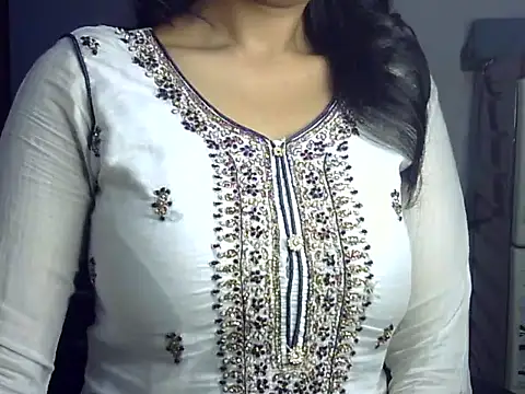 Snapshot of SiaraSiyA chatting on 07-11-26, 10:07 SiaraSiyA online show from 07-11-26, 10:07