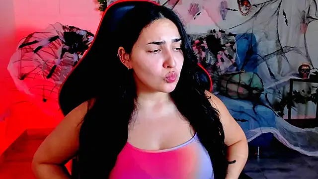 CeceliaJohnson online show from 10-28-25, 08:07