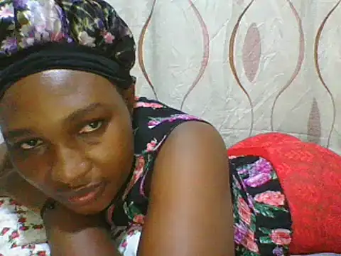 cute lavenda online show from 03-10-25, 07:40