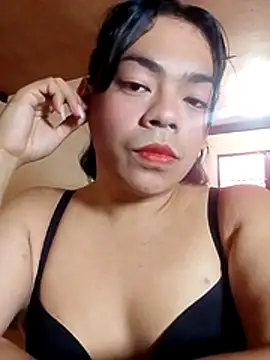 Snapshot of amazingOLIVIA chatting on 12-16-25, 03:22 amazingOLIVIA online show from 12-16-25, 03:22