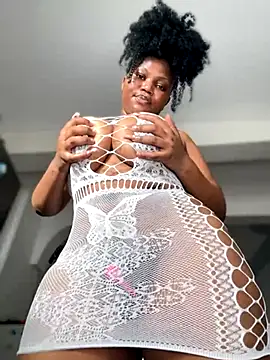 Hyra Ari online show from 09-20-25, 02:40