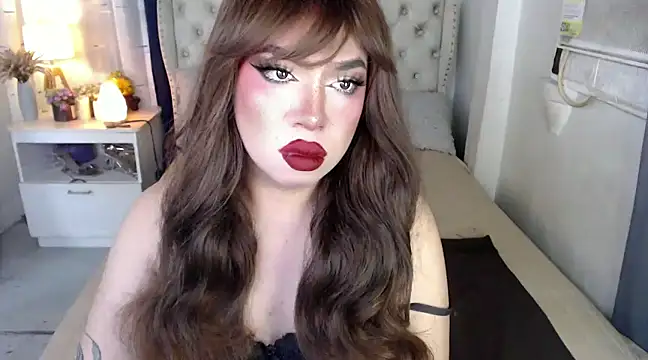 Snapshot of RebecaNextToYou chatting on 12-16-24, 05:22 RebecaNextToYou online show from 12-16-24, 05:22