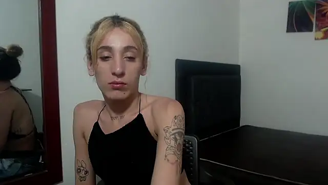 andreahhill online show from 05-29-26, 03:32
