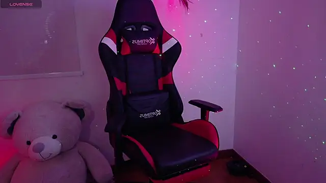 Snapshot of Lia_Tinez chatting on 11-24-25, 11:59 Lia Tinez online show from 11-24-25, 11:59