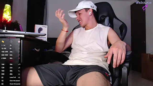 Angel-Twink online show from 02-12-26, 02:39