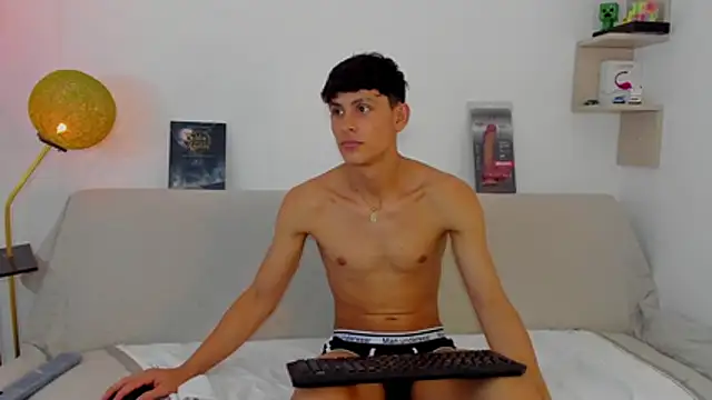 logan thomas online show from 10-24-25, 10:22