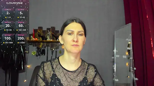 Snapshot of Mistress_Pamela chatting on 01-12-25, 08:57 Mistress Pamela online show from 01-12-25, 08:57