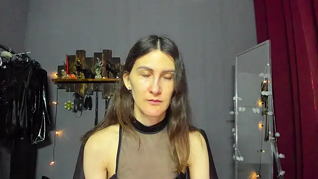 Snapshot of Mistress_Pamela chatting on 01-15-25, 05:40 Mistress Pamela online show from 01-15-25, 05:40