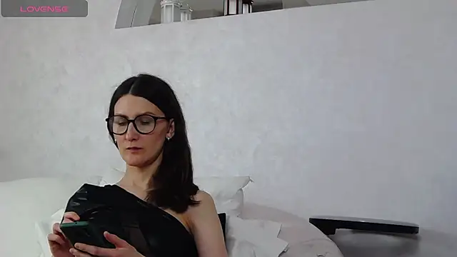 Snapshot of Mistress_Pamela chatting on 02-07-25, 08:22 Mistress Pamela online show from 02-07-25, 08:22