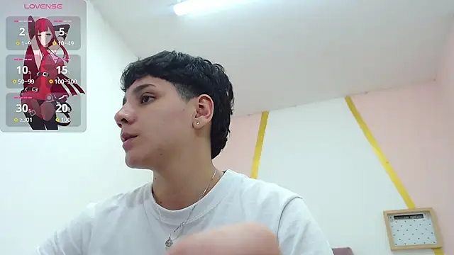 bad giirl  online show from 10-27-25, 06:12