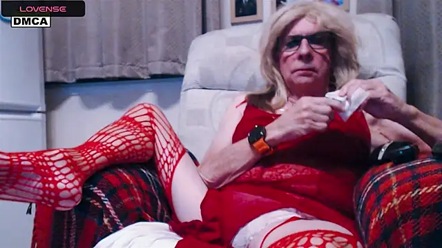 Snapshot of FilthytvGRACIE chatting on 11-08-25, 08:51 FilthytvGRACIE online show from 11-08-25, 08:51