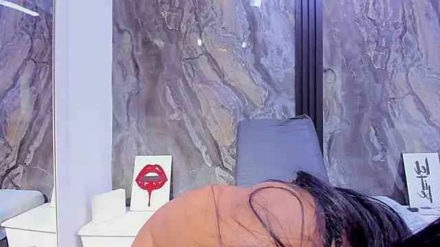 HellenJohansson online show from 11-14-25, 07:23