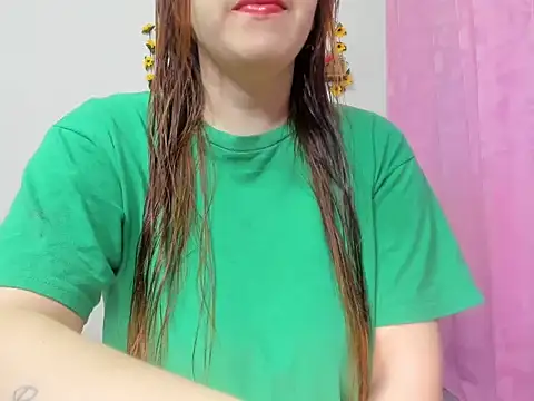 lorenitabella online show from 09-18-25, 07:54