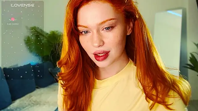 Snapshot of Born_to_Loveee chatting on 02-11-26, 12:43 Born to Loveee online show from 02-11-26, 12:43