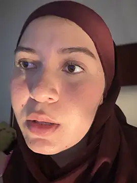 MatchedEyebrow online show from 09-10-25, 09:04