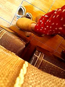 feet toes online show from 02-24-25, 05:43