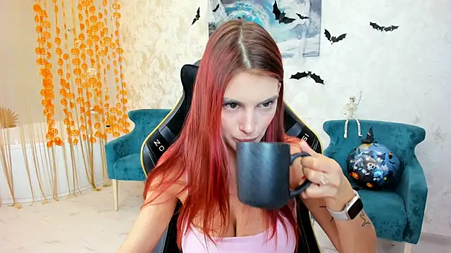 RedLipse online show from 10-25-25, 03:25