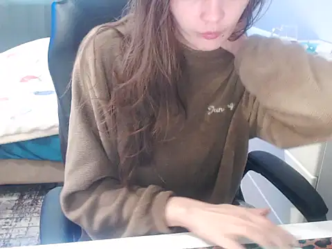 Snapshot of Laco-cO chatting on 02-10-26, 06:06 Laco-cO online show from 02-10-26, 06:06