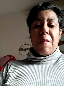 Snapshot of Molly_newman6 chatting on 02-16-25, 01:49 Molly newman6 online show from 02-16-25, 01:49