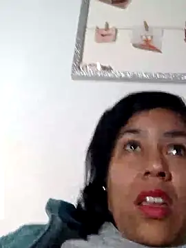 Snapshot of Molly_newman6 chatting on 02-23-25, 05:56 Molly newman6 online show from 02-23-25, 05:56