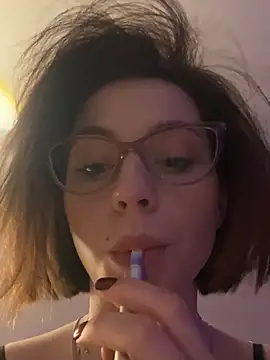 Camilla Railian online show from 01-05-25, 07:28