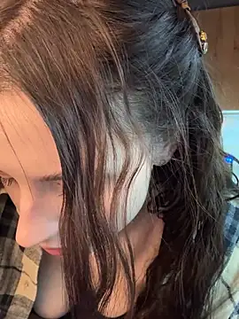 Camilla Railian online show from 03-09-25, 08:52