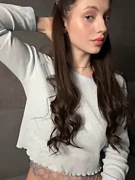 Camilla Railian online show from 03-19-25, 03:20