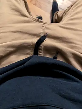 MrandMrsHaze online show from 11-26-25, 06:03