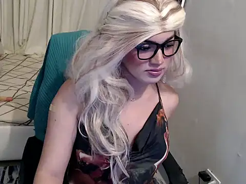 Snapshot of Goddess_Sarah chatting on 02-02-26, 10:36 Goddess Sarah online show from 02-02-26, 10:36