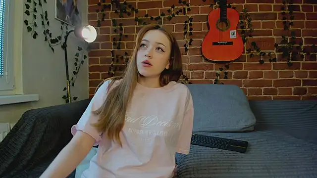 yamy yamy yamy online show from 04-25-26, 02:14