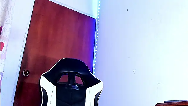 YeremiBrowm online show from 01-14-25, 09:41