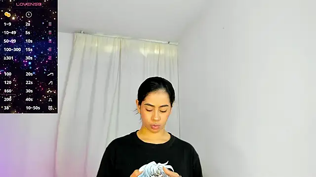 Snapshot of VioletaSotter chatting on 05-11-26, 12:33 VioletaSotter online show from 05-11-26, 12:33