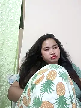 Snapshot of PinayGirl23 chatting on 11-21-25, 12:15 PinayGirl23 online show from 11-21-25, 12:15