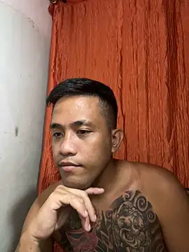 Snapshot of Thyler08 chatting on 03-03-25, 09:11 Thyler08 online show from 03-03-25, 09:11