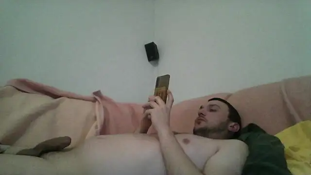 Snapshot of homass3 chatting on 01-11-25, 07:16 homass3 online show from 01-11-25, 07:16