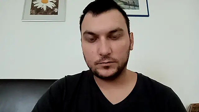 Snapshot of homass3 chatting on 10-09-25, 10:13 homass3 online show from 10-09-25, 10:13