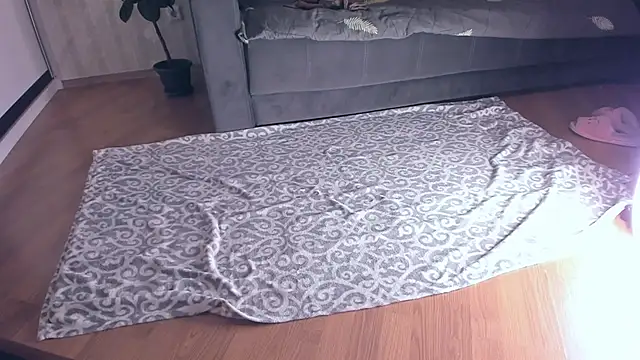 Jessica Rubatte online show from 12-05-25, 01:09